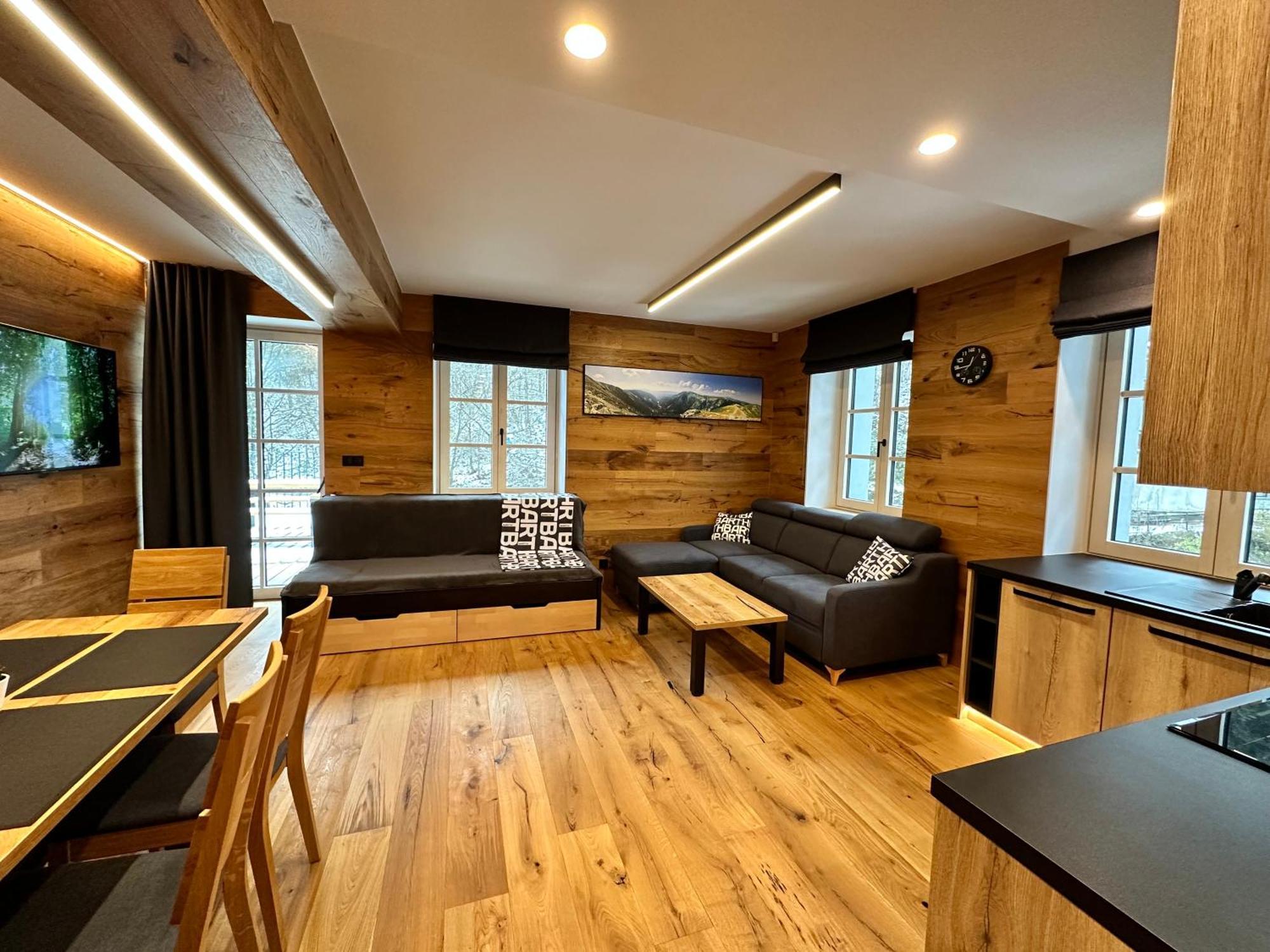 Apartmany Barth Holiday - Rezidence Maj Pec pod Sněžkou Extérieur photo