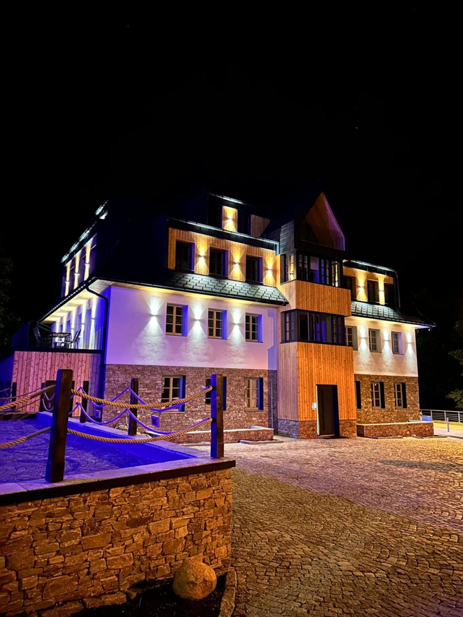 Apartmany Barth Holiday - Rezidence Maj Pec pod Sněžkou Extérieur photo